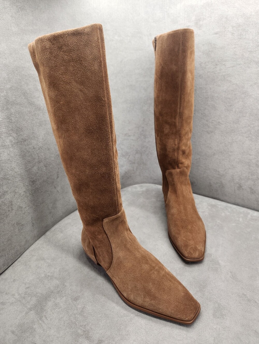 Gianni Bini Knee High Boots 8.5 Tan Suede Deion Contemporary Square Toe New $210